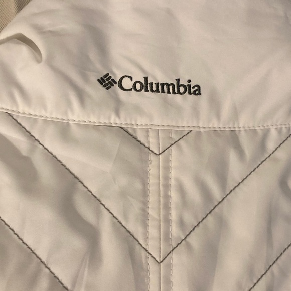 Columbia lightweight fleece and nylon vest - Picture 4 of 4